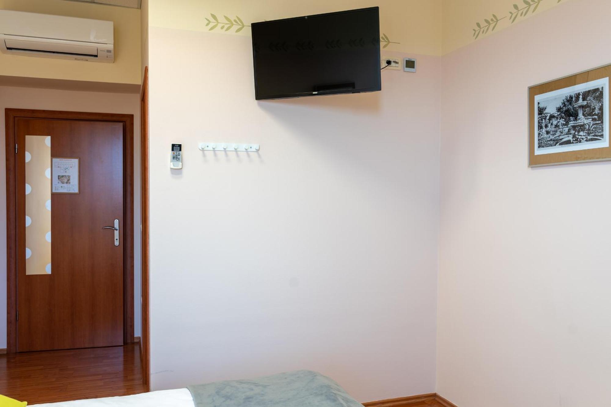 Stara Sola - Oleander Hotel Korte
