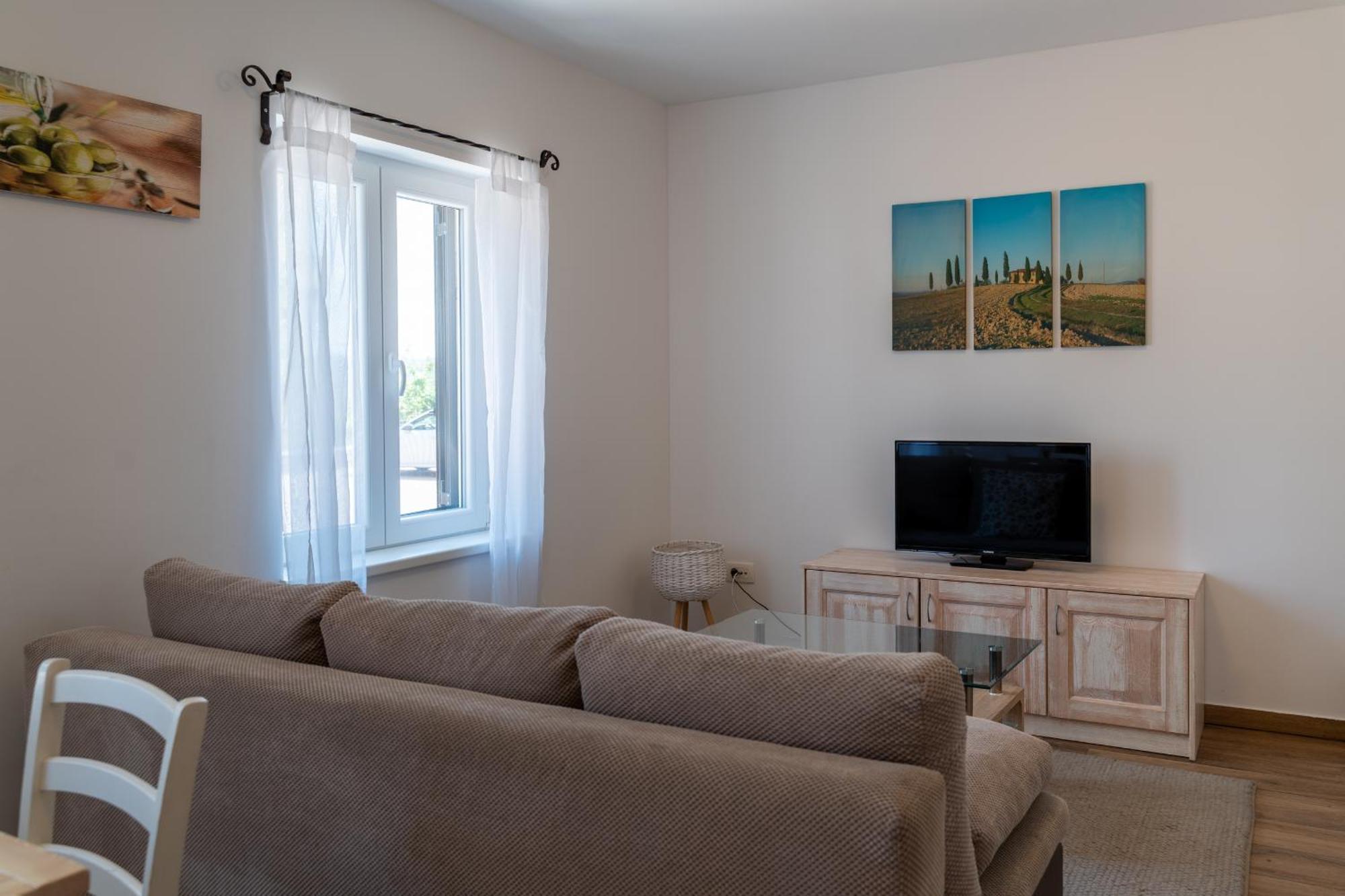 Stara Sola - Oleander Hotel 3*